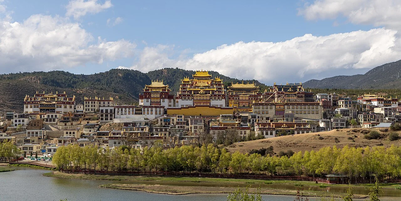 Shangri-La Highland Lodges